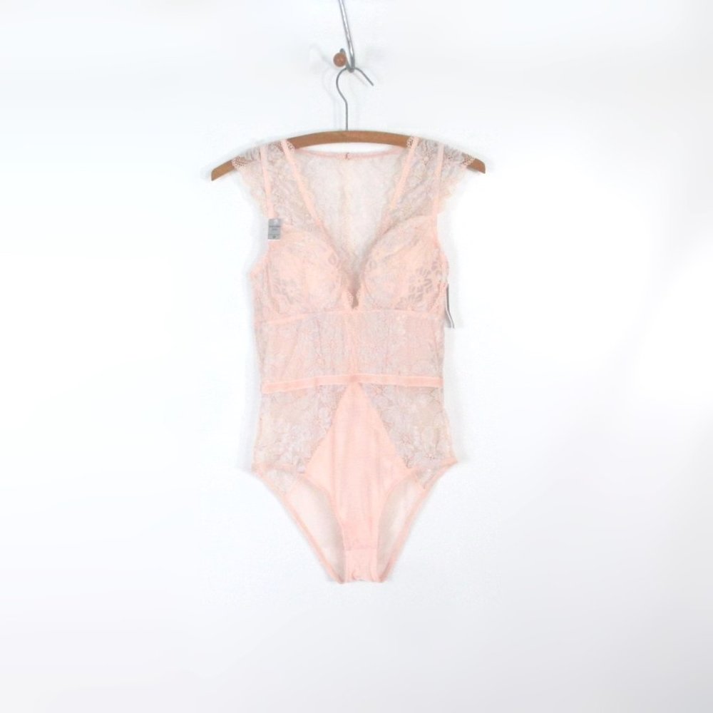 Sophie B Pink Lace Bodysuit NWT M